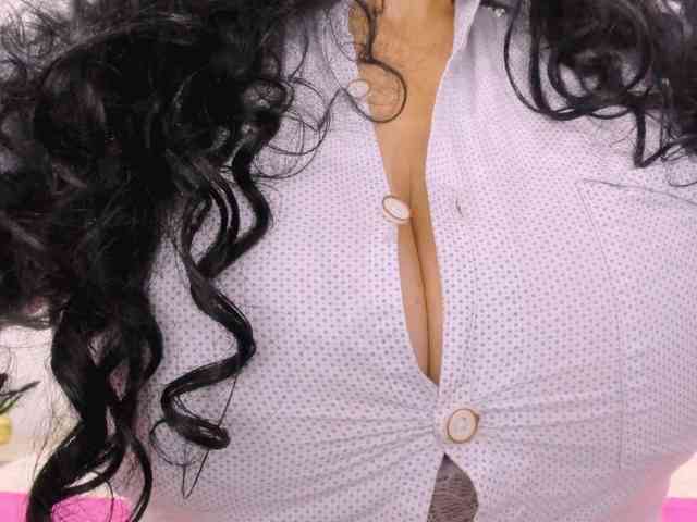 latinvalery webcam