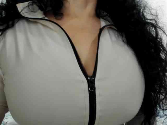 latinvalery webcam