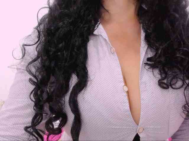 latinvalery webcam