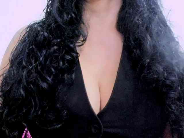 latinvalery webcam