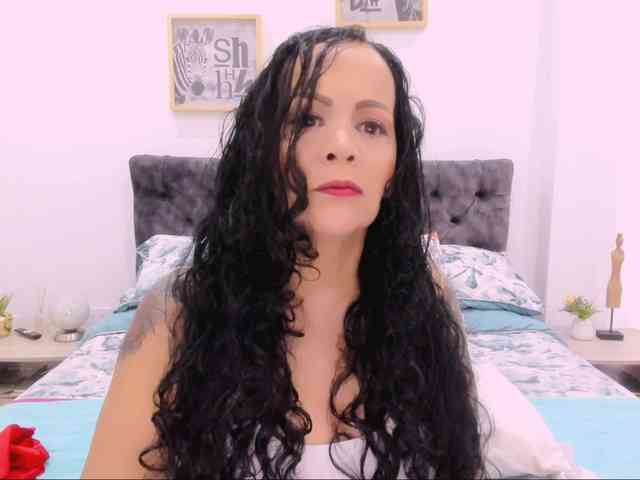 latinvalery webcam