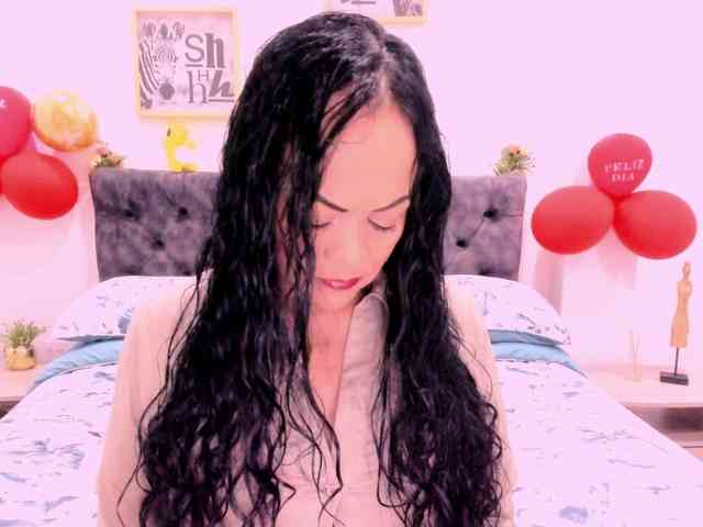latinvalery webcam