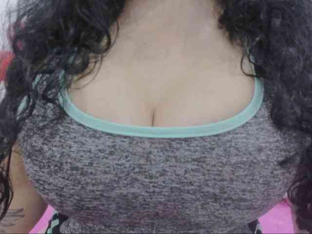 latinvalery webcam
