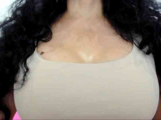 latinvalery webcam