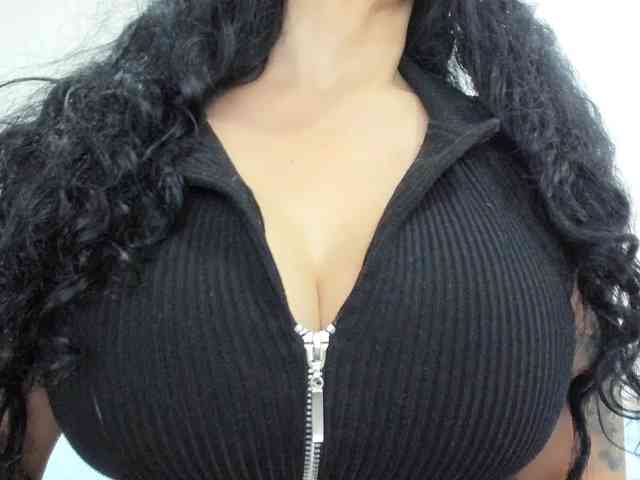 latinvalery webcam