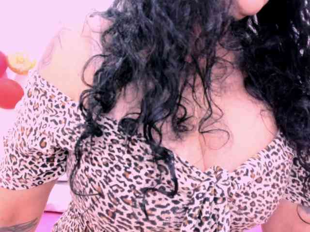latinvalery webcam