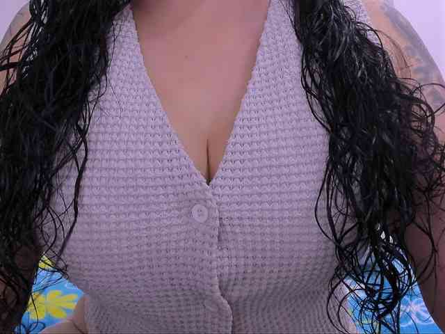 latinvalery webcam