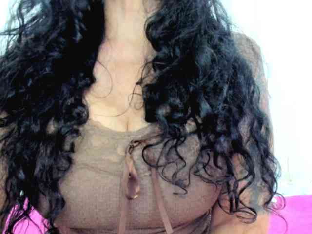 latinvalery webcam