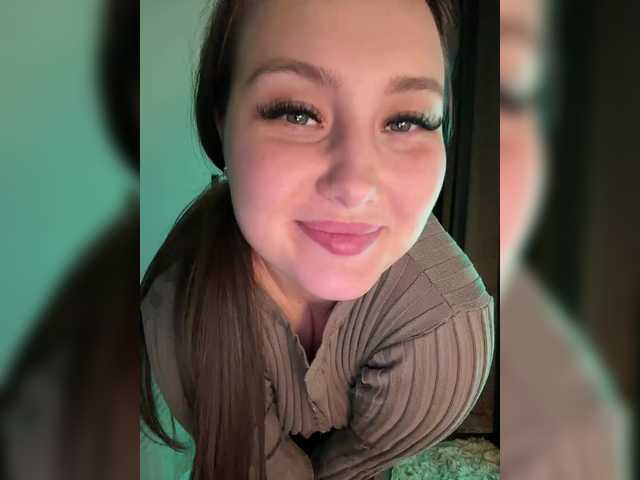 SweetyW-'s BongaCams show and profile