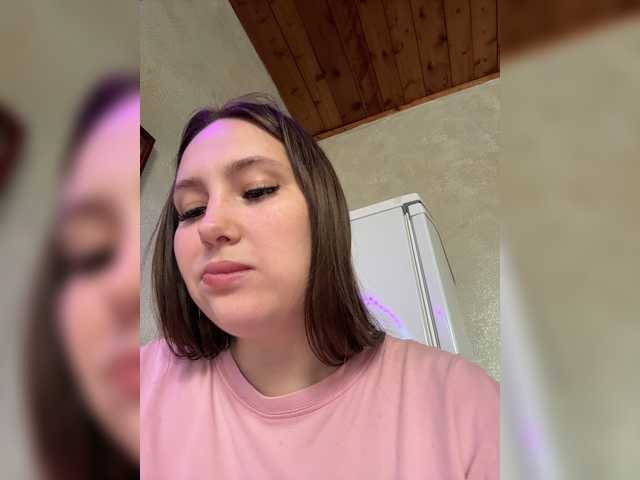 SweetyW-'s BongaCams show and profile