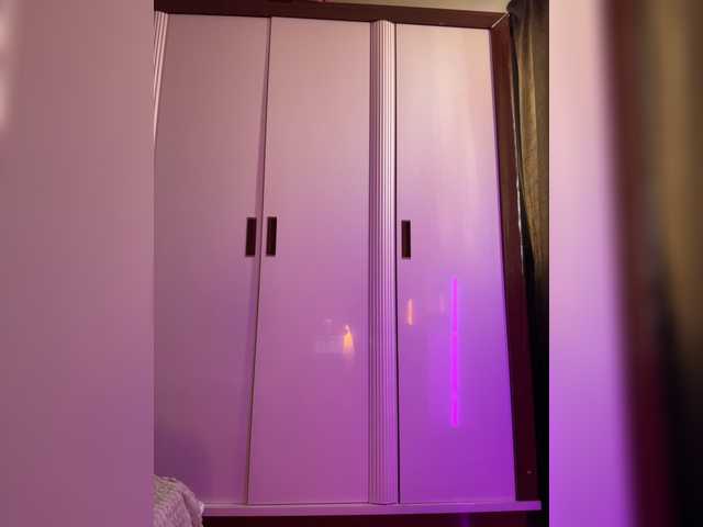 SweetyW-'s BongaCams show and profile