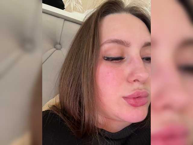 SweetyW-'s BongaCams show and profile