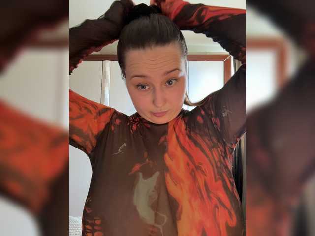 SweetyW- live cam on BongaCams