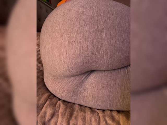 SweetySonya live cam on BongaCams