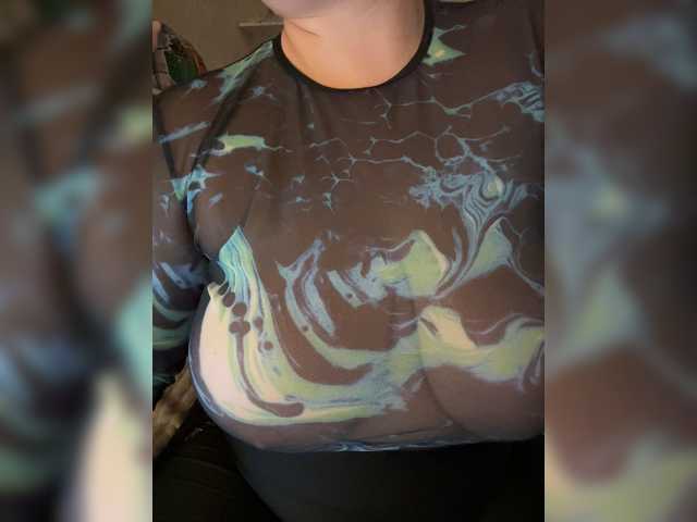 SweetyW- live cam on BongaCams