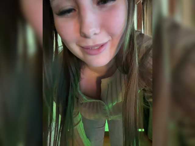 SweetyW-'s BongaCams show and profile