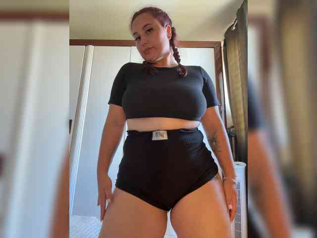 SweetySonya webcam