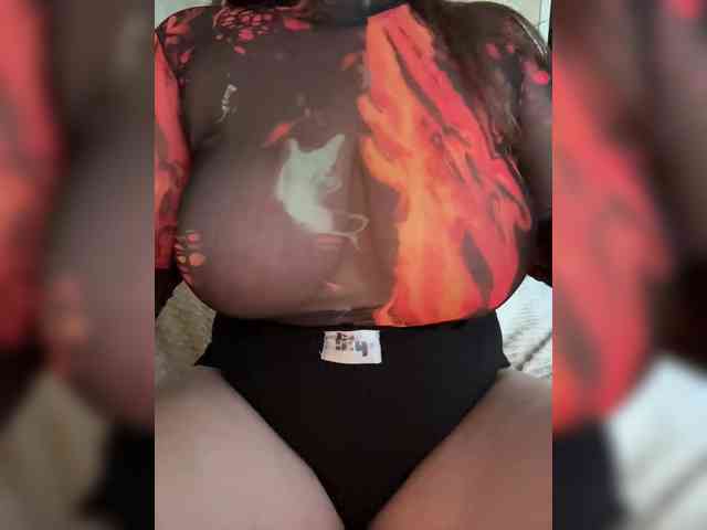 SweetySonya webcam
