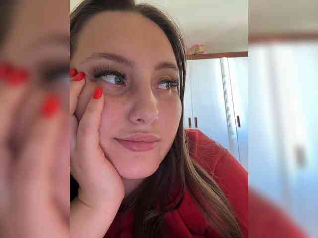 SweetySonya webcam