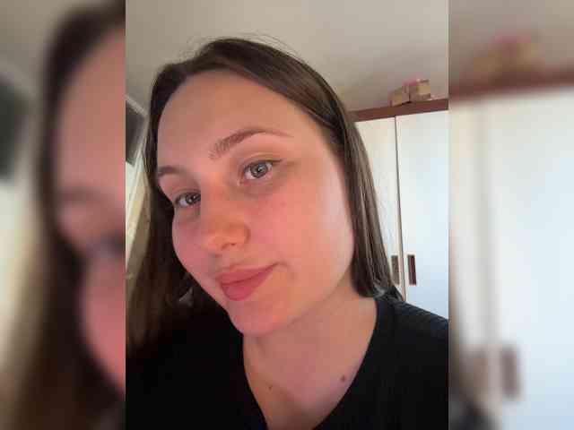 SweetySonya webcam
