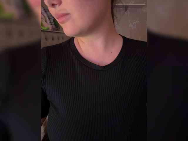 SweetySonya webcam