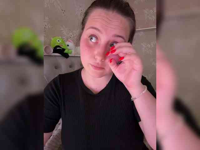 SweetySonya webcam