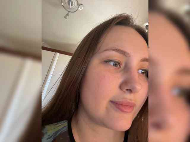 SweetySonya webcam