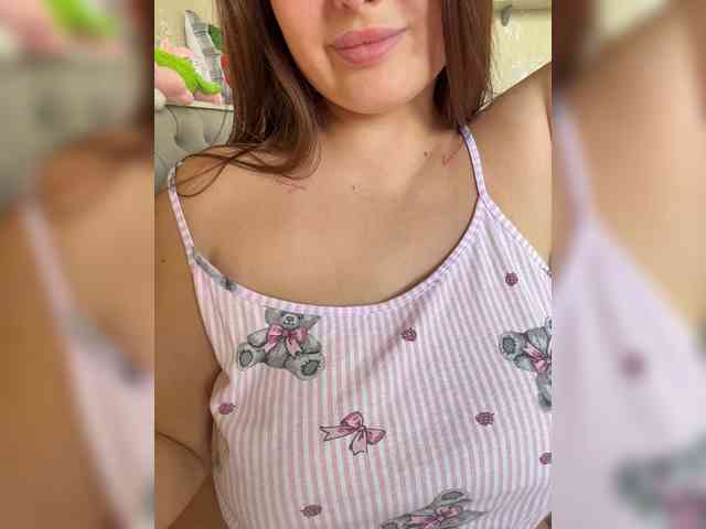 SweetySonya webcam