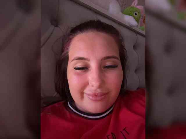 SweetySonya webcam