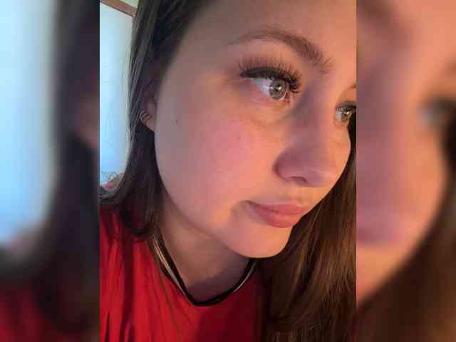 SweetySonya webcam