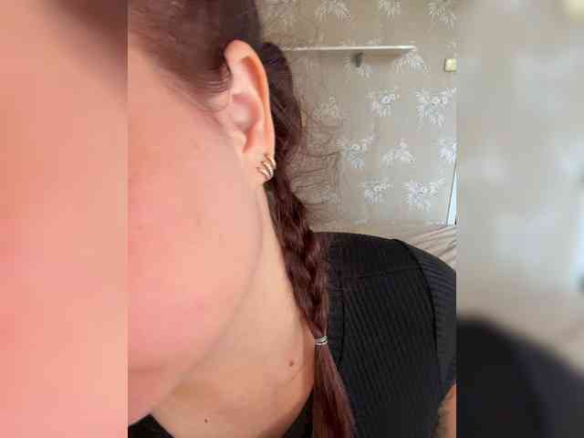 SweetyW- Sex Cam Show