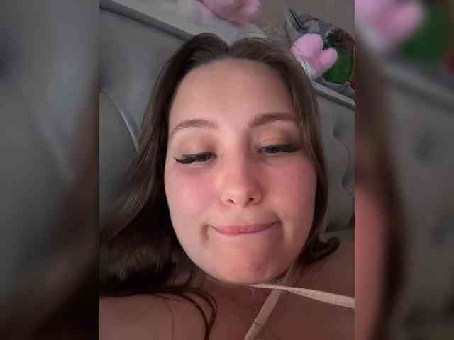 SweetySonya webcam