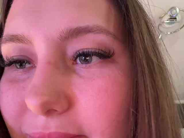 SweetySonya webcam
