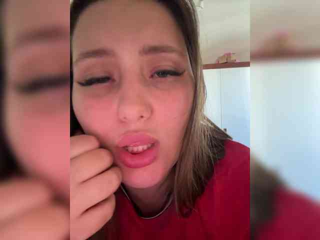 SweetySonya webcam