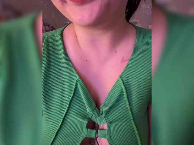 SweetySonya webcam