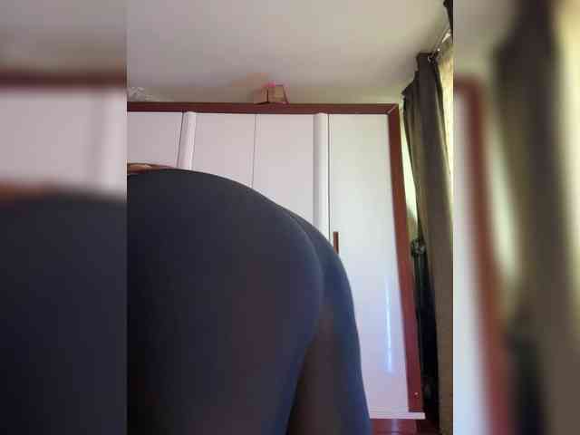SweetySonya webcam