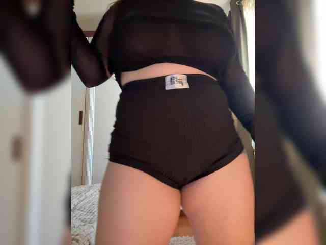 SweetySonya webcam
