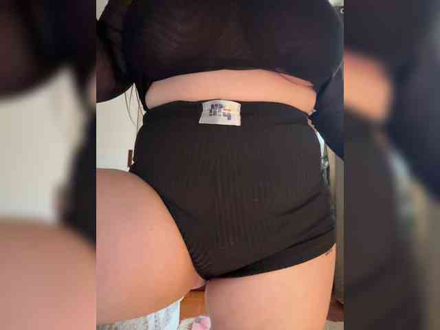 SweetySonya webcam