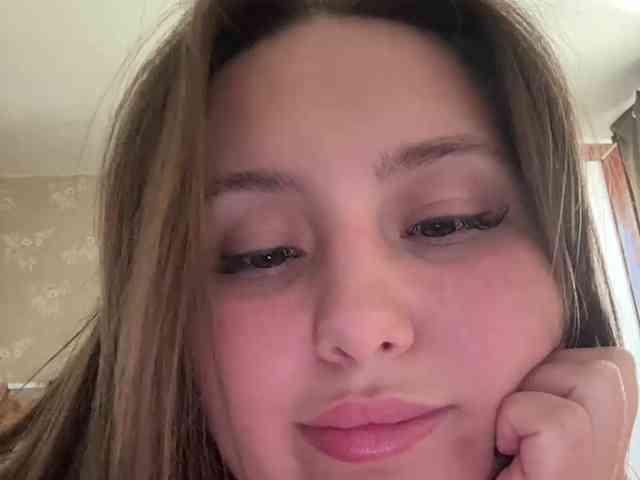 SweetySonya webcam
