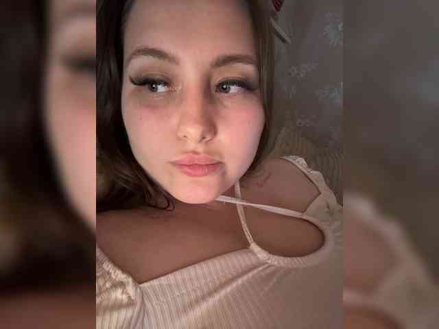 SweetySonya webcam