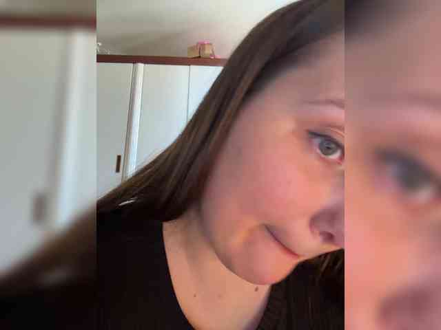 SweetySonya webcam