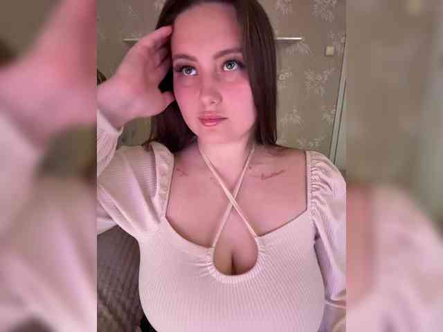 SweetySonya webcam