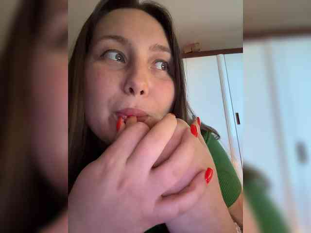 SweetySonya webcam