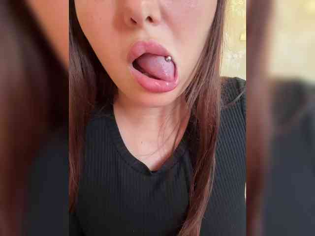 SweetySonya webcam