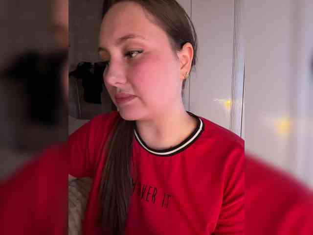 SweetySonya webcam