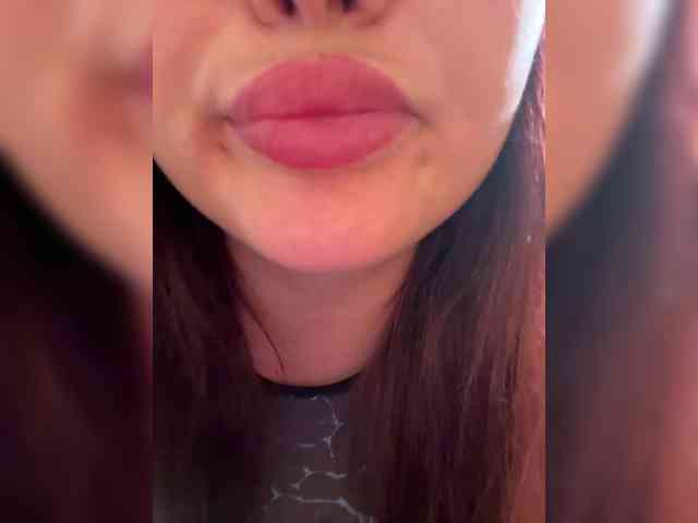 SweetyW- Sex Cam Show