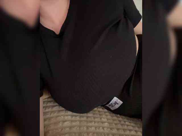 SweetySonya webcam