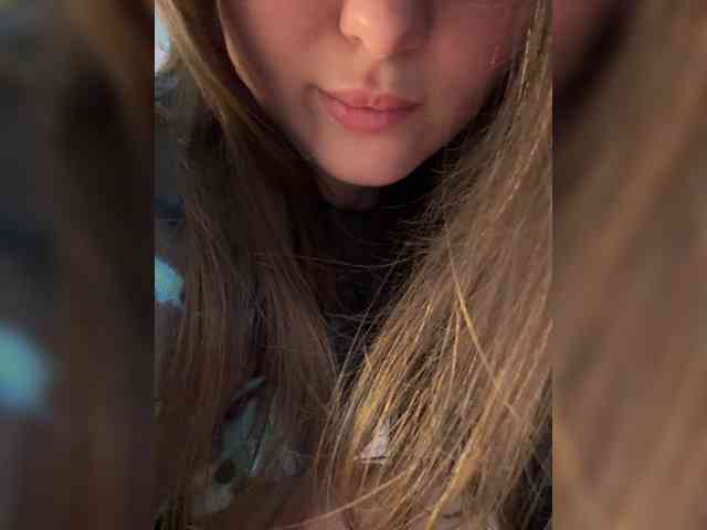 SweetySonya webcam