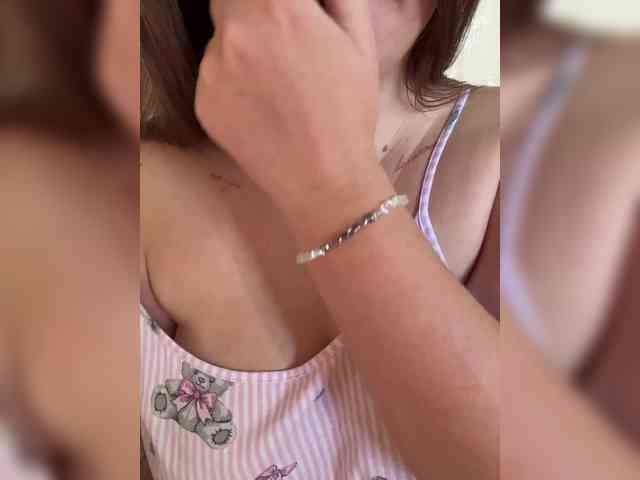 SweetySonya webcam