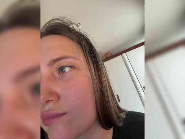 SweetySonya webcam